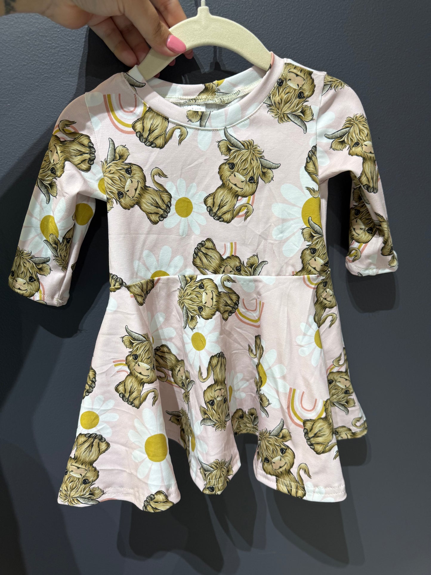 Daisy cow size 00