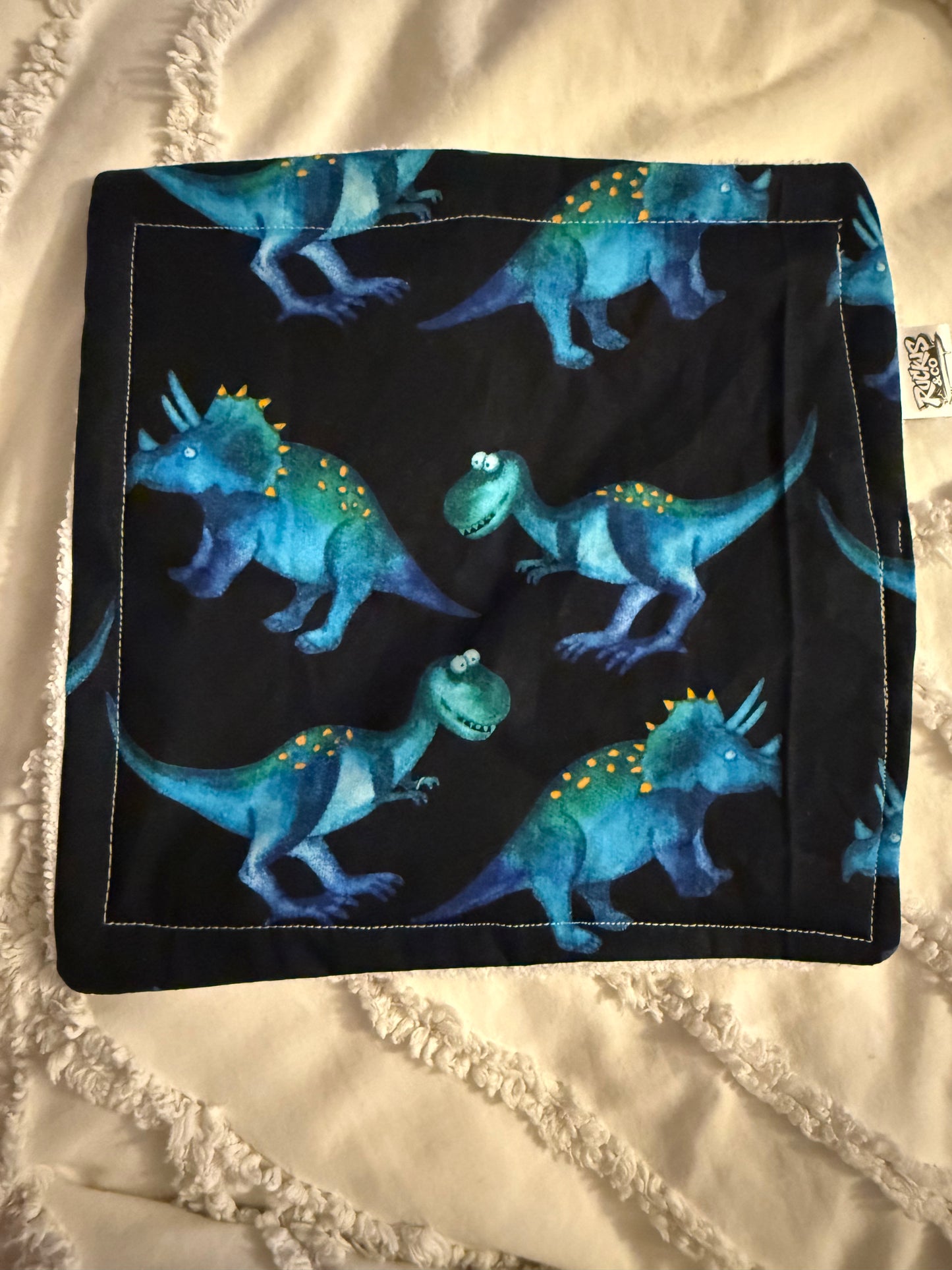 Dino facewasher